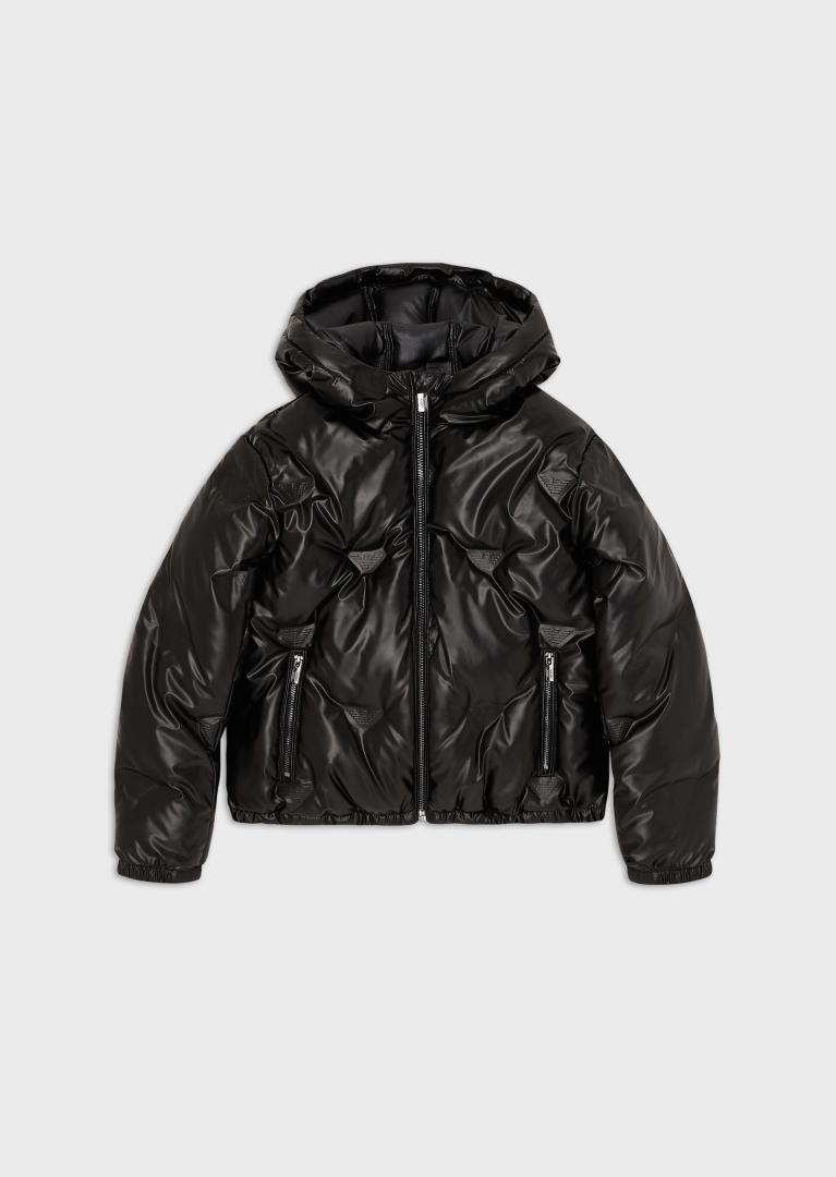 immagine 0 di Emporio Armani junior piumino nero in tessuto spalmato loghi in tono